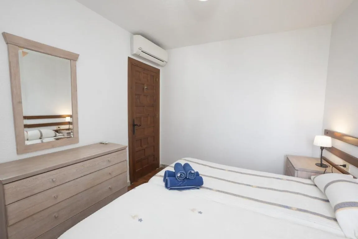 Palmeras 72 Menyber Nerja