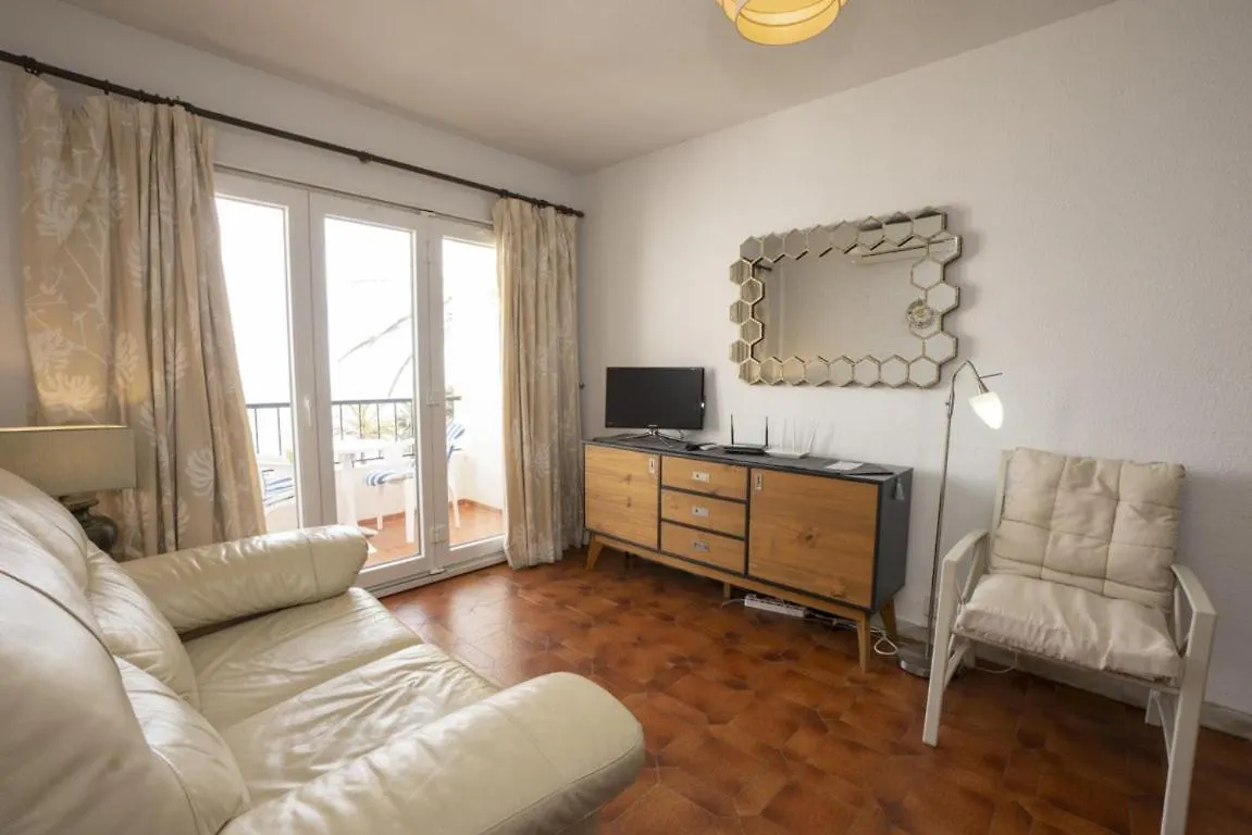 Palmeras 72 Menyber Nerja Apartment